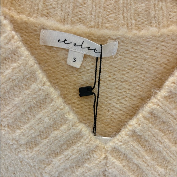 NWT “Send the Link” Yellow Soft V-Neck Sweater - Women’s Small - Picture 2 of 6